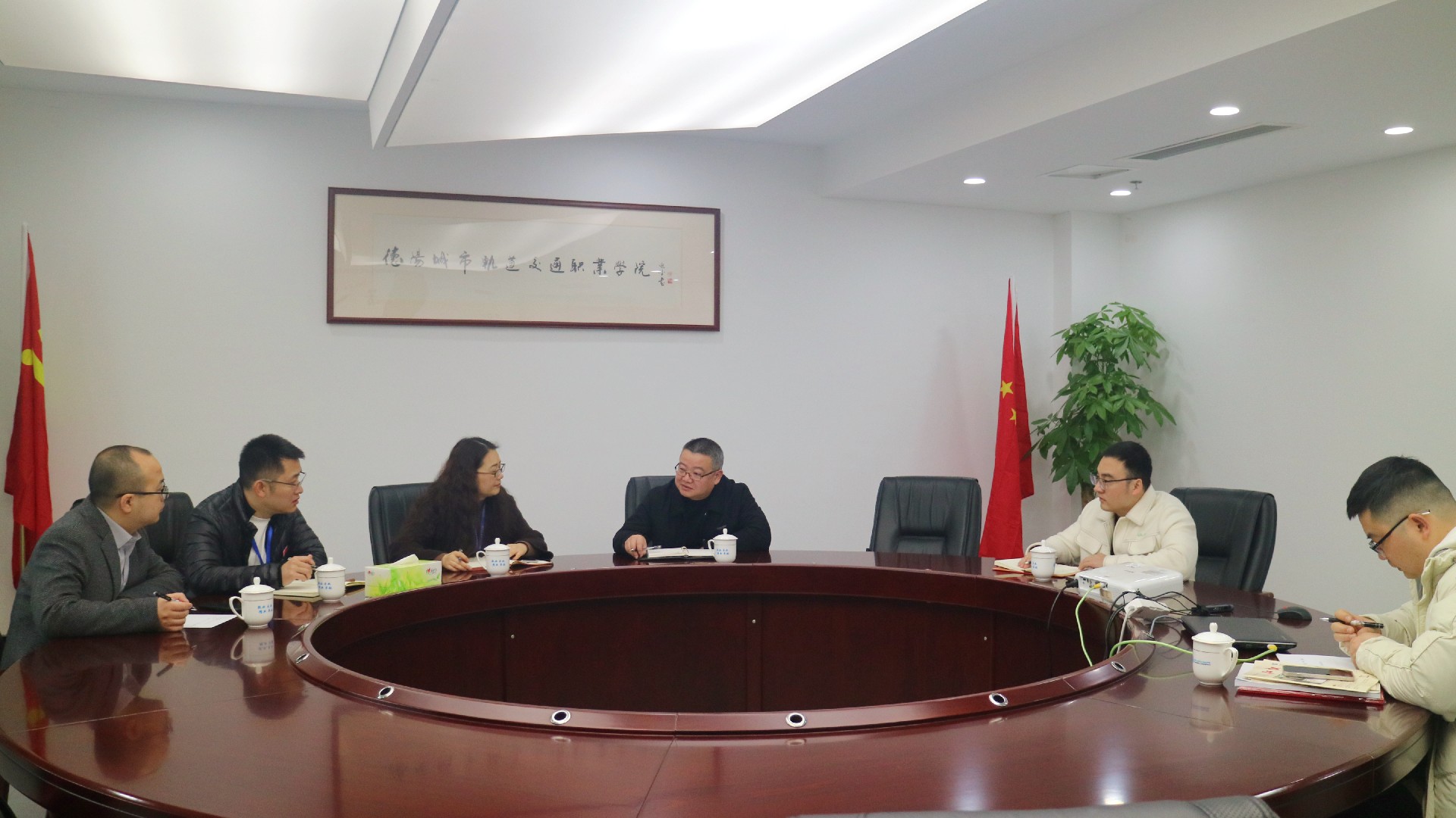 什邡市委统战部一行莅临我校调研指导