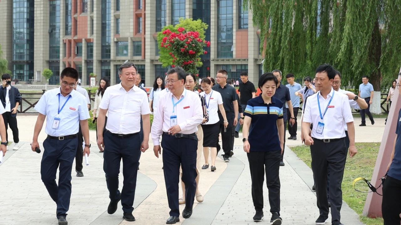 1746664453837293.jpg 微信图片_20250508083400.jpg