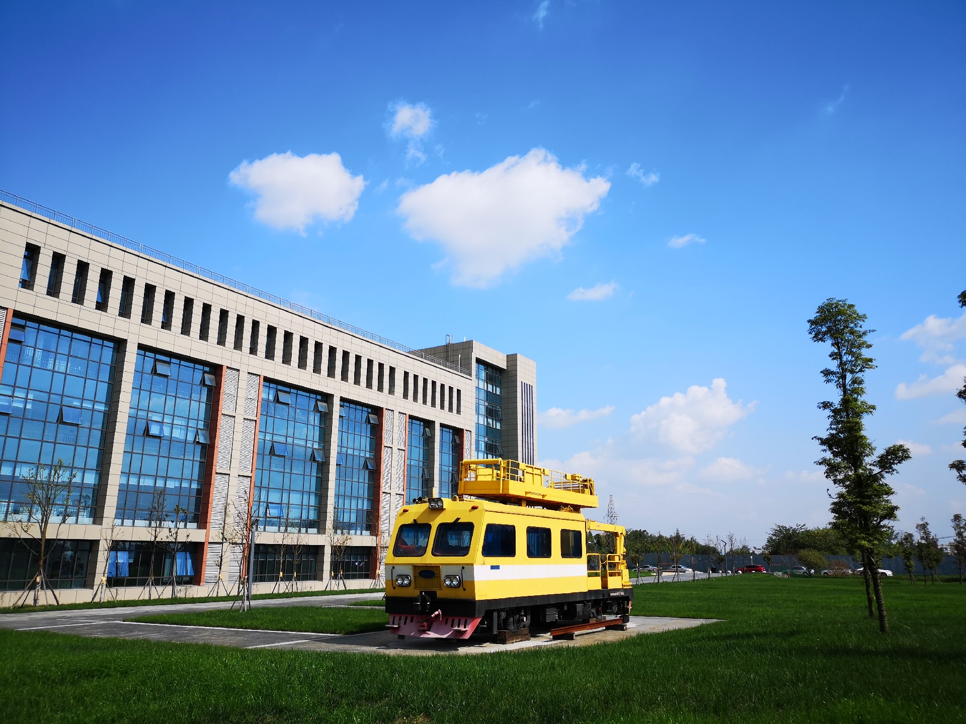 四川省语言文字工作委员会 四川省教育厅关于加快推进学校语言文字工作达标建设的通知