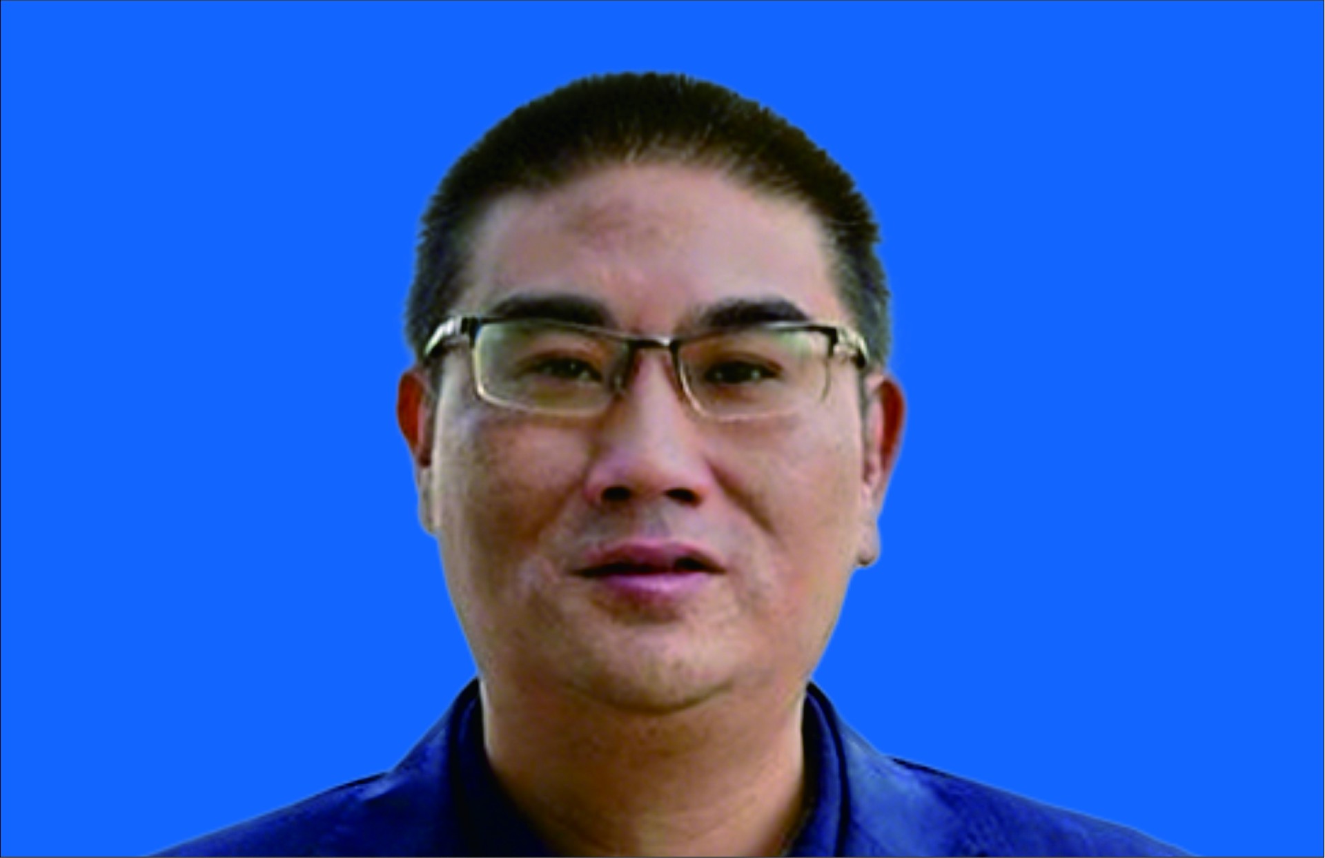 梁东 党委书记(督导专员) |  博士在读  副教授